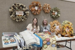 Ladies_Bazaar_02